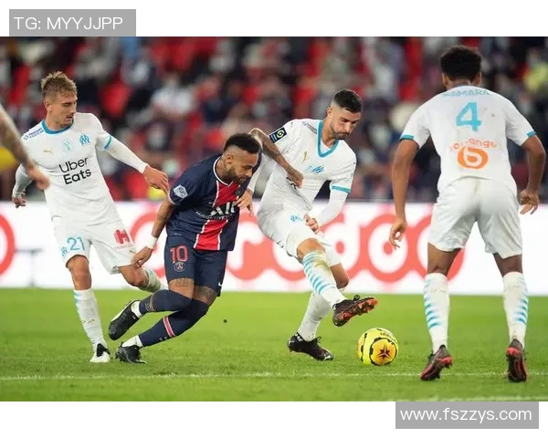 巴黎与曼联两回合较量精彩回顾与战术分析 巴黎与曼联两回合较量精彩回顾与战术分析