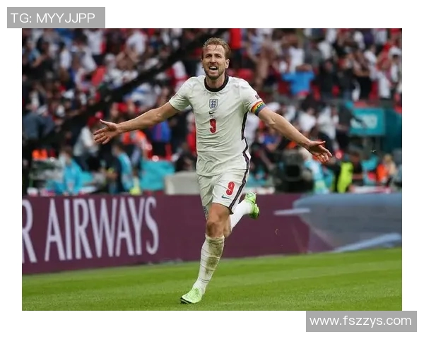 英格兰足球队名单公布：凯恩、斯特林领衔梅西获邀新晋国脚